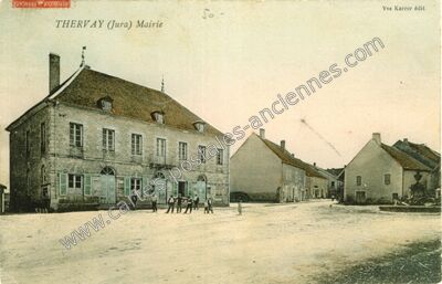 Carte postale ancienne Mairie — Thervay (Jura)