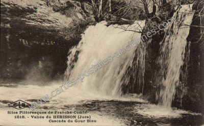 Carte postale ancienne Cascade du Gour Bleu — Le Frasnois (Jura)