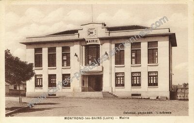 Carte postale ancienne Mairie — Montrond-les-Bains (Loire)