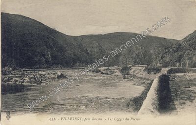 Carte postale ancienne Les Gorges du Perron — Villerest (Loire)