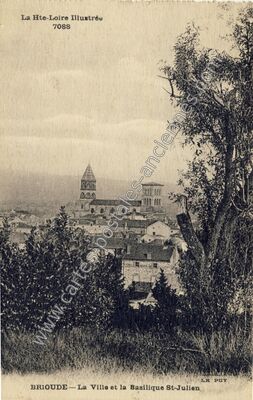 Carte postale ancienne La Ville et la Basilique St-Julien — Brioude (Haute-Loire)
