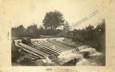 Carte postale ancienne La Digue — Amou (Landes)