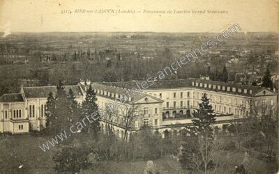 Carte postale ancienne Panorama de l'ancien Grand Séminaire — Aire-sur-l'Adour (Landes)