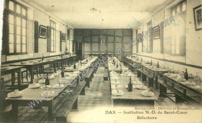 Carte postale ancienne Institution N.-D. du Sacré-Cœur Réfectoire — Dax (Landes)