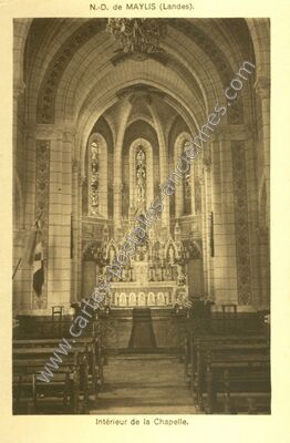 Carte postale ancienne Intérieur de la Chapelle — Maylis (Landes)
