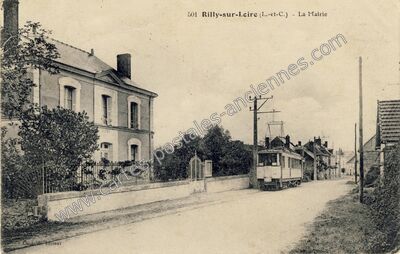 Carte postale ancienne La Mairie — Rilly-sur-Loire (Loir-et-Cher)