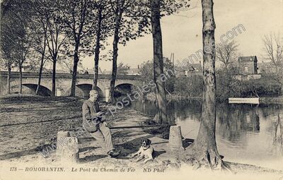 Carte postale ancienne Romorantin — Romorantin-Lanthenay (Loir-et-Cher)