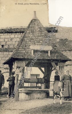 Carte postale ancienne Le Puits — Troo (Loir-et-Cher)