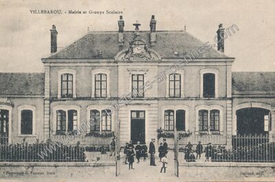 Carte postale ancienne Mairie et Groupe Scolaire — Villebarou (Loir-et-Cher)