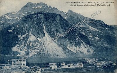 Carte postale ancienne Roc de Plassas et Aiguilles de Mai — Pralognan-la-Vanoise (Savoie)