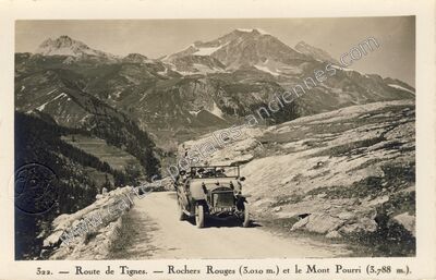 Carte postale ancienne Rochers Rouges — Tignes (Savoie)