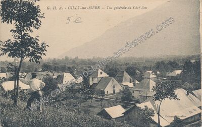 Carte postale ancienne Vue générale du Chef-lieu — Gilly-sur-Isère (Savoie)