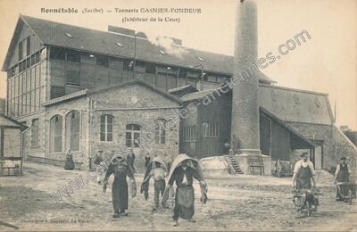 Carte postale ancienne Tannerie GASNIER-FONDEUR (Intérieur de la Cour) — Bonnétable (Sarthe)