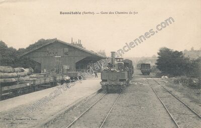 Carte postale ancienne Gare des Chemins de fer — Bonnétable (Sarthe)