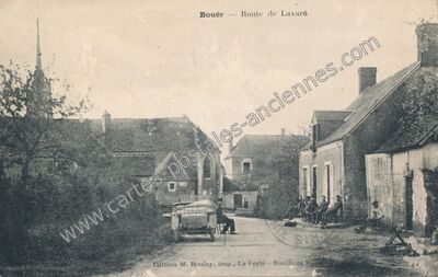 Carte postale ancienne Route de Lavaré — Bouër (Sarthe)