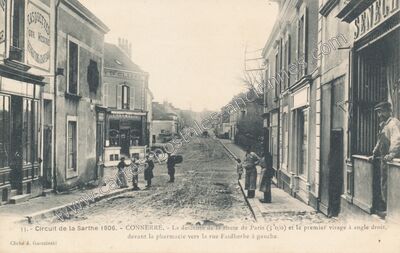 Carte postale ancienne Circuit de la Sarthe 1906 — Connerré (Sarthe)
