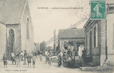 Carte postale ancienne Arrivée, Route de COUDRECIEUX — Écorpain (Sarthe)