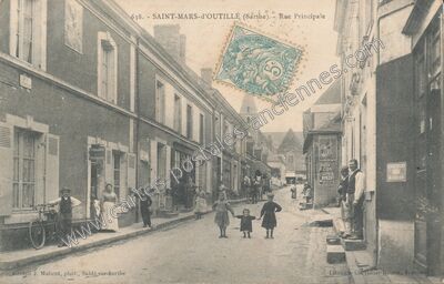 Carte postale ancienne Rue Principale — Saint-Mars-d'Outillé (Sarthe)