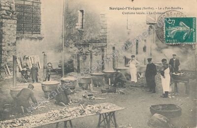 Carte postale ancienne La « Pot-Bouille » / Coutume locale. - La Cuisson — Savigné-l'Évêque (Sarthe)