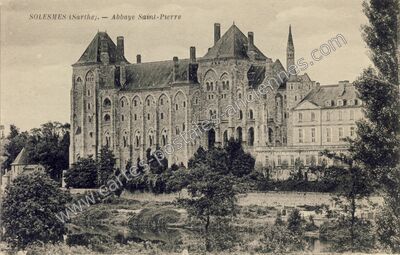 Carte postale ancienne Abbaye Saint-Pierre — Solesmes (Sarthe)