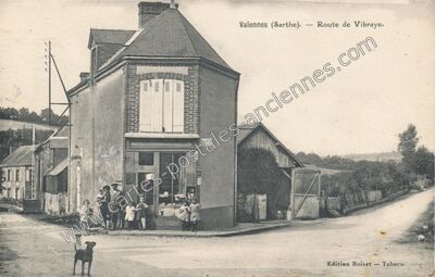 Carte postale ancienne Route de Vibraye — Valennes (Sarthe)