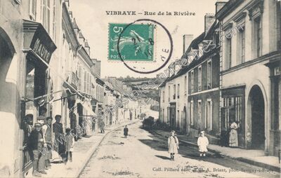 Carte postale ancienne Rue de la Rivière — Vibraye (Sarthe)