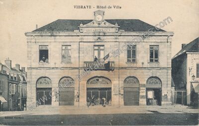 Carte postale ancienne Hôtel de Ville — Vibraye (Sarthe)