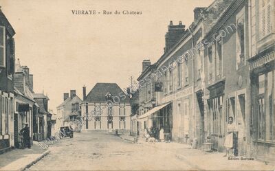 Carte postale ancienne Rue du Château — Vibraye (Sarthe)
