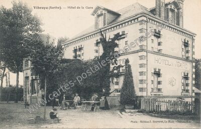 Carte postale ancienne Hôtel de la Gare — Vibraye (Sarthe)