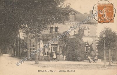 Carte postale ancienne Hôtel de la Gare — Vibraye (Sarthe)