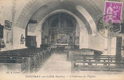 Carte postale ancienne L'Intérieur de l'Eglise — Vouvray-sur-Loir (Sarthe)