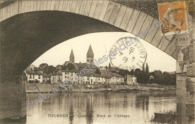 Carte postale ancienne Quai du Nord et l'Abbaye — Tournus (Saône-et-Loire)