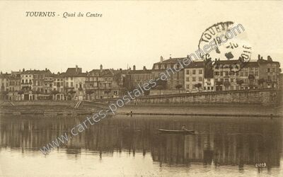 Carte postale ancienne Quai du Centre — Tournus (Saône-et-Loire)