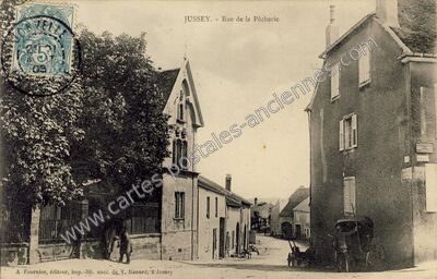 Carte postale ancienne Rue de la Pêcherie — Jussey (Haute-Saône)