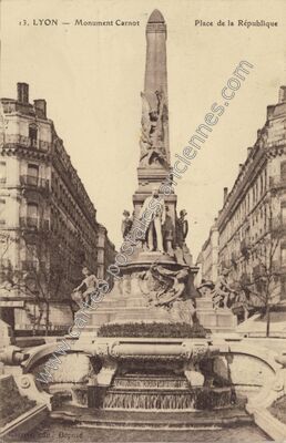 Carte postale ancienne Monument Carnot — Lyon (Rhône)