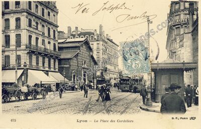 Carte postale ancienne La Place des Cordeliers — Lyon (Rhône)