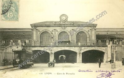 Carte postale ancienne Gare de Perrache — Lyon (Rhône)