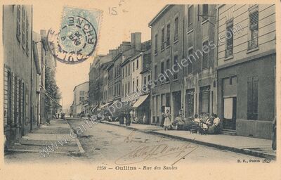 Carte postale ancienne Rue des Saules — Oullins (Rhône)