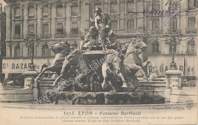 Carte postale ancienne Fontaine Bartholdi — Lyon (Rhône)