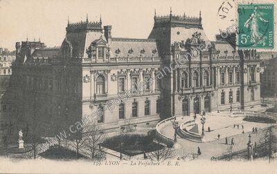 Carte postale ancienne La Préfecture — Lyon (Rhône)