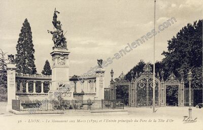 Carte postale ancienne Le Monument aux Morts (1870) et l'Entrée principale du Parc de la Tête d'Or — Lyon (Rhône)