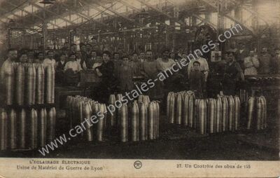 Carte postale ancienne Usine de Matériel de Guerre — Lyon (Rhône)