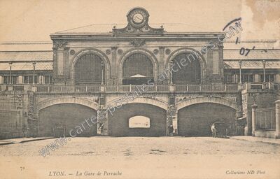 Carte postale ancienne La Gare de Perrache — Lyon (Rhône)