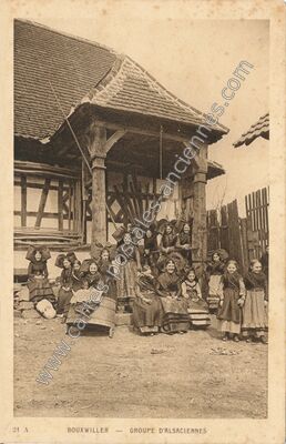 Carte postale ancienne Groupe d'Alsaciennes — Bouxwiller (Bas-Rhin)