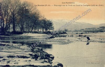 Carte postale ancienne Paysage sur le Tech au fond le Canigou — Le Boulou (Pyrénées-Orientales)
