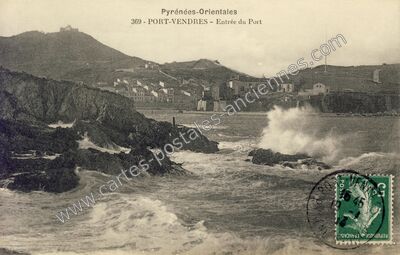 Carte postale ancienne Entrée du Port — Port-Vendres (Pyrénées-Orientales)