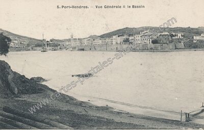 Carte postale ancienne Vue Générale & le Bassin — Port-Vendres (Pyrénées-Orientales)