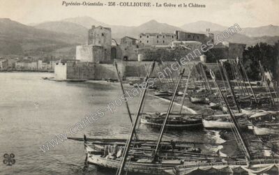 Carte postale ancienne La Grève et le Château — Collioure (Pyrénées-Orientales)