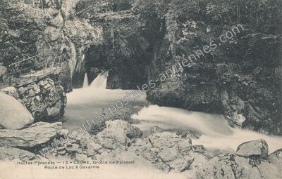 Carte postale ancienne Grotte de Palasset, Route de Luz à Gavarnie — Gèdre (Hautes-Pyrénées)