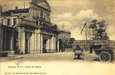Carte postale ancienne Porte du Réduit — Bayonne (Pyrénées-Atlantiques)